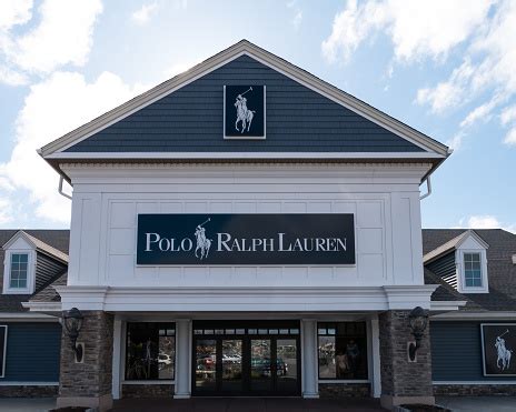 polo woodbury commons.